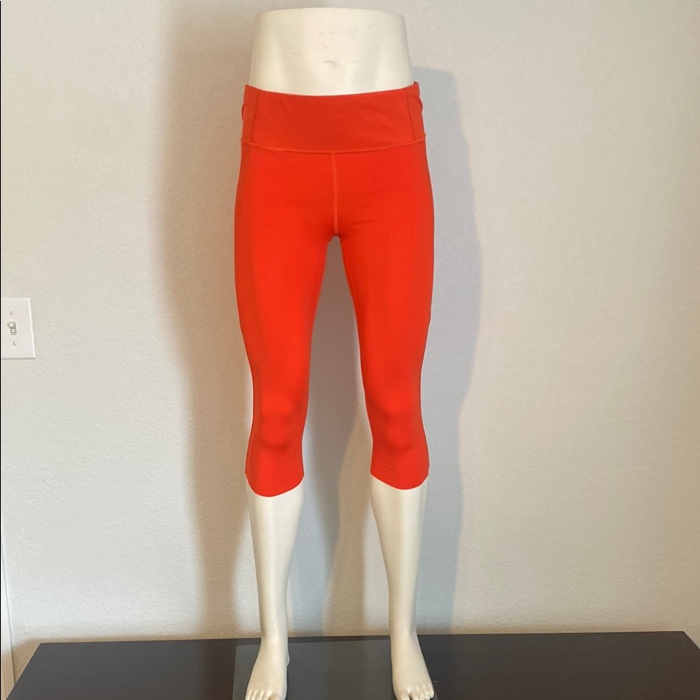 Athleta Vibrant Orange Performance Capris